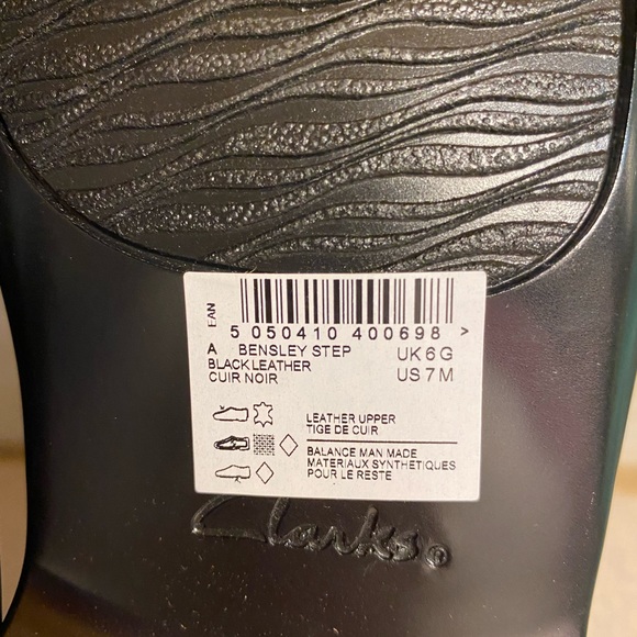 Clark Black Shoes SZ 7M NWT Mens - Picture 3 of 5